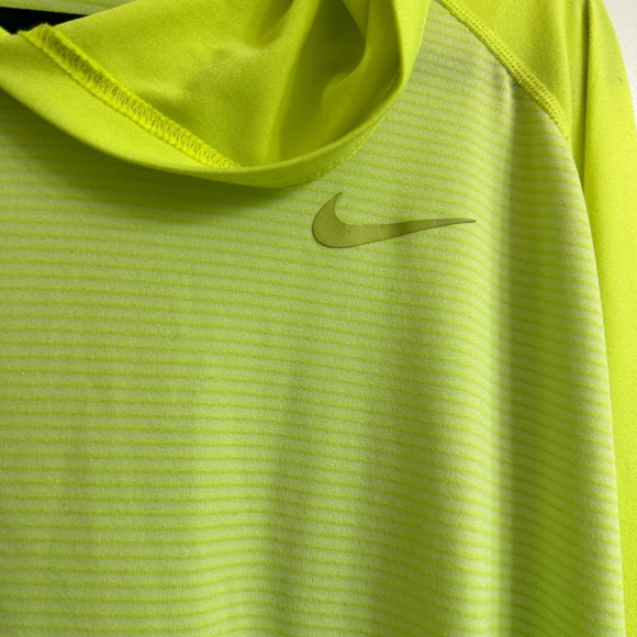 Nike Dri-Fit Bright Neon Green Long Sleeve Shirt - size XXM - Picture 3 of 5